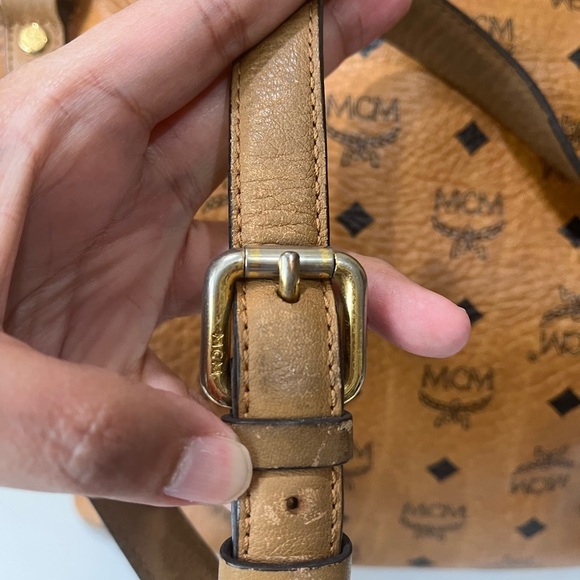 MCM COGNAC VISETOS 2 WAY BAG - Picture 15 of 16